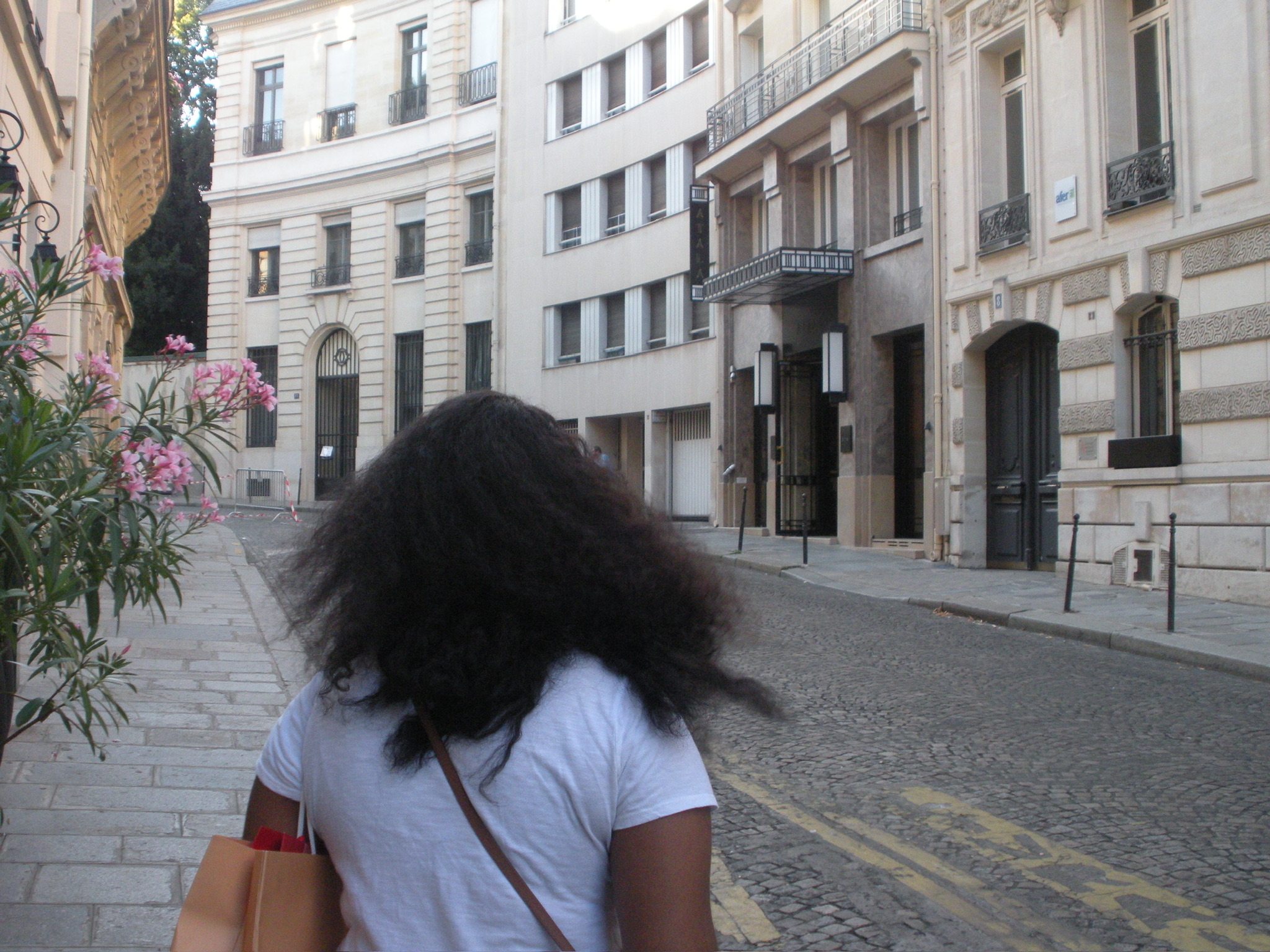 PARIS people SUMMER 25 photo